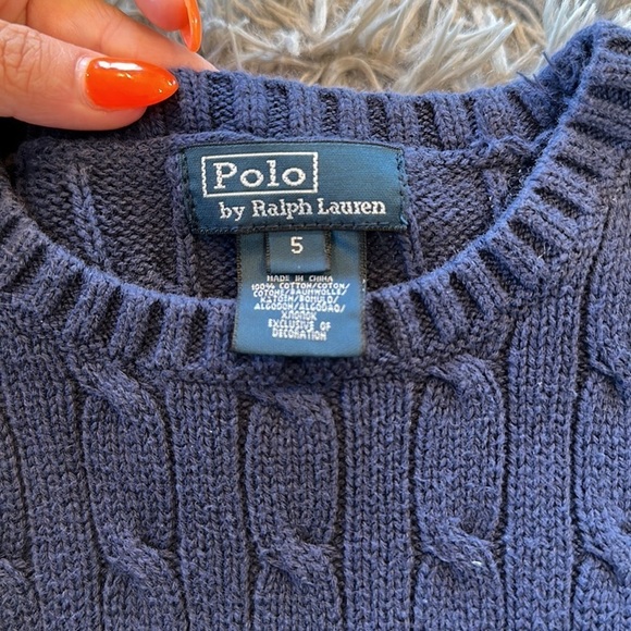 Ralph Lauren Boys Long Sleeved Sweater. Size 5. Dark Blue with Pattern. - Picture 3 of 3